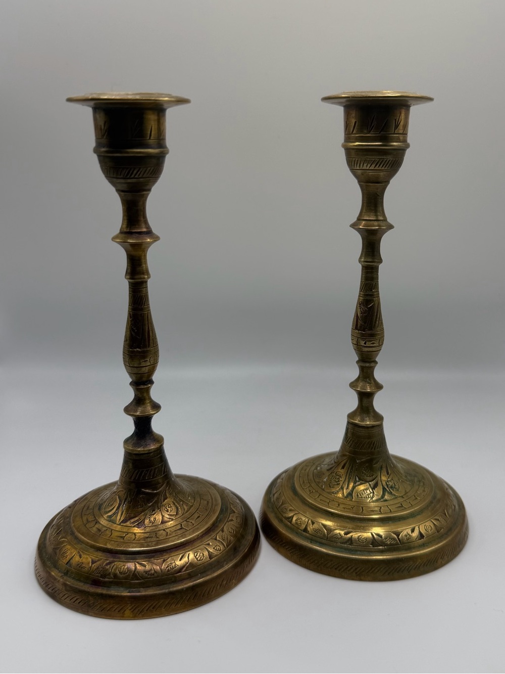 Vintage Etched Brass Candlesticks Pair Unbranded 6” Patina